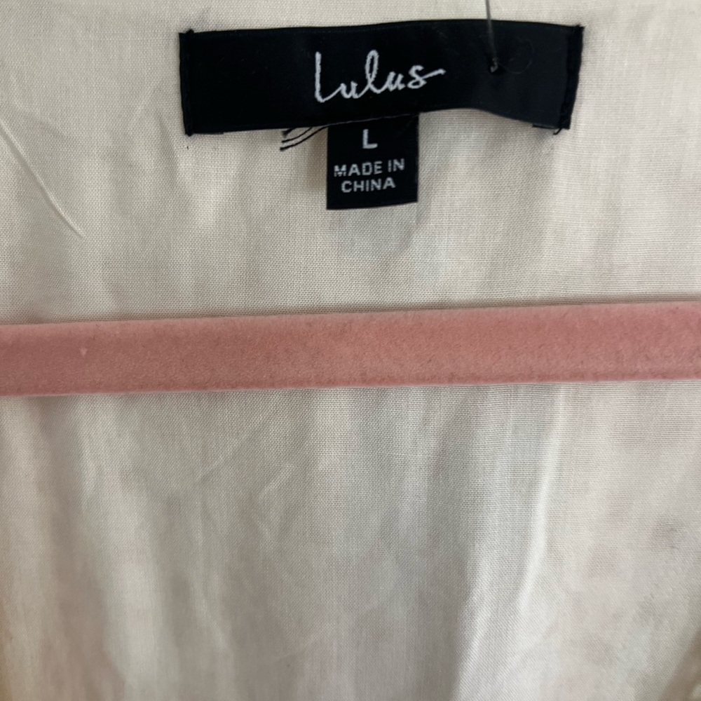 Cute casual dress that I bought for a wedding shower - Picture 5 of 5